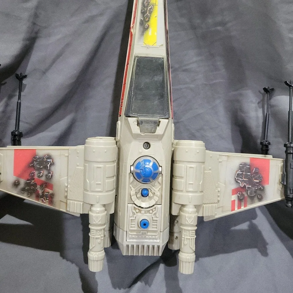 Star Wars Vintage ESB Battle Damaged X-Wing Fighter Kenner 1983 NOT Working